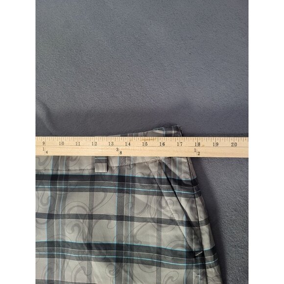 NIKE GOLF SKORT Women's SZ 12 Gray Plaid Athleisure Travel Resort Country Club - Picture 9 of 9